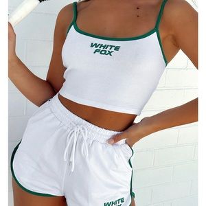 ✨SALE✨White Fox Missing you set